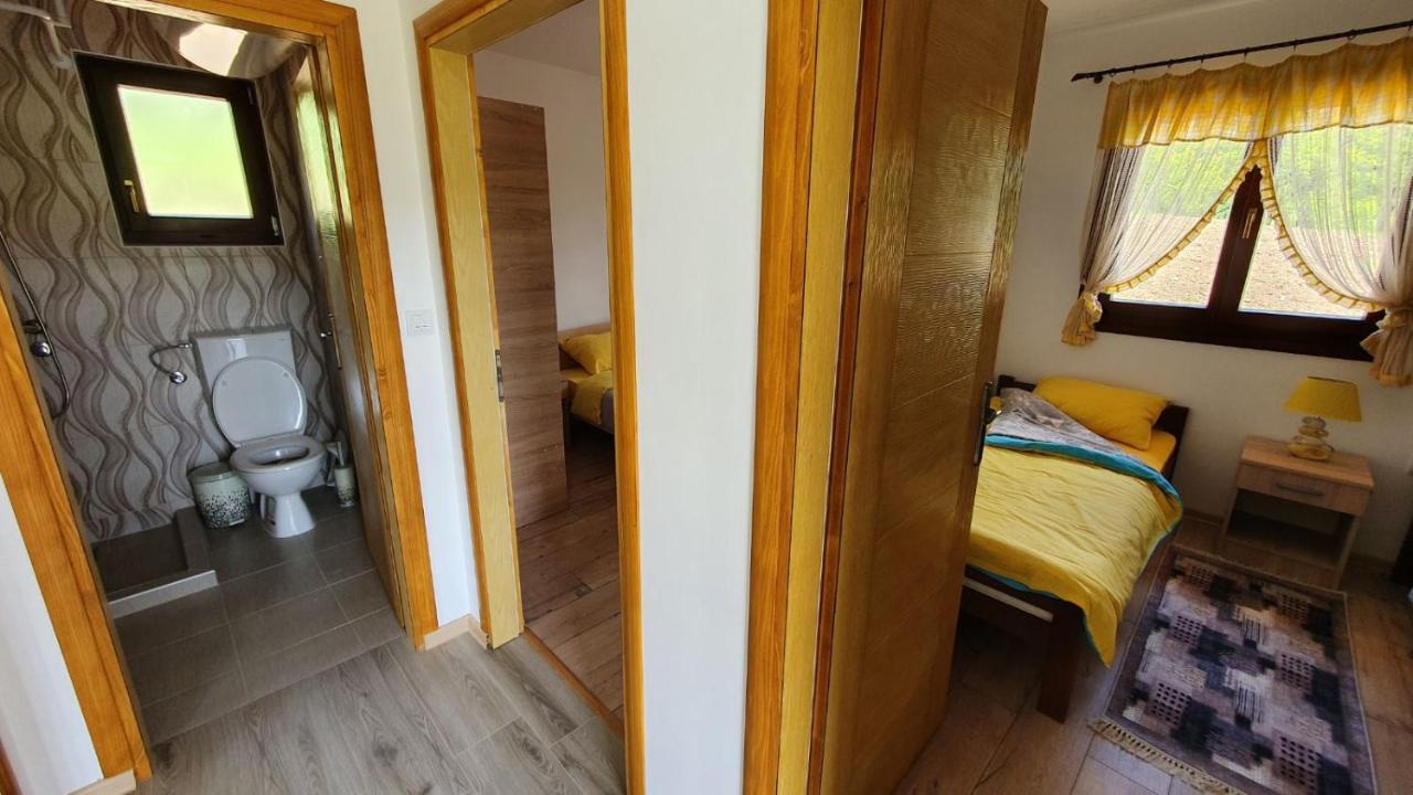 Bed and Breakfast Turizam Koturovic à Ivanjica Extérieur photo